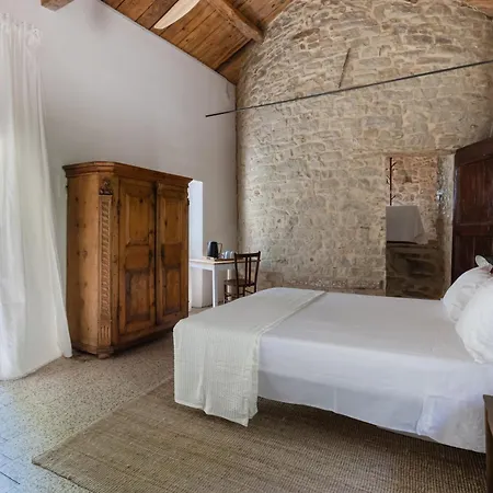 Torre Di Vedetta Medieval Rustic Farmhouse, 10 Beds