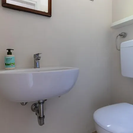 Torre Di Vedetta Medieval Rustic Farmhouse, 10 Beds