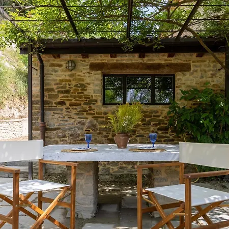 Holiday home Torre Di Vedetta Medieval Rustic Farmhouse, 10 Beds