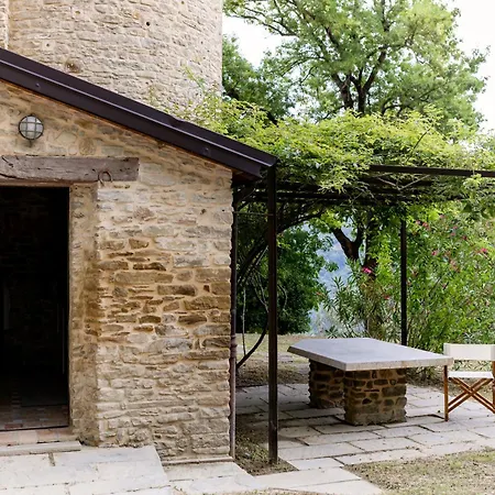 Torre Di Vedetta Medieval Rustic Farmhouse, 10 Beds * Dovadola