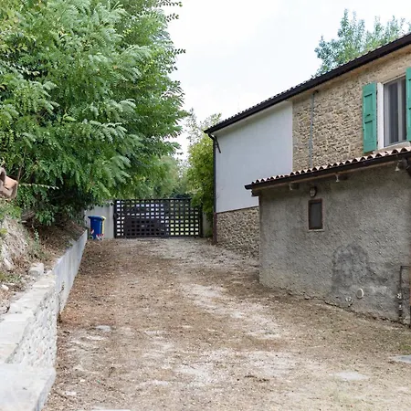 Holiday home Torre Di Vedetta Medieval Rustic Farmhouse, 10 Beds